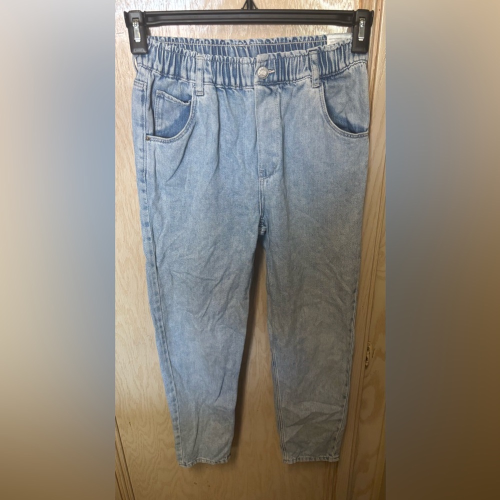 Women's Light‎ Blue Jeans - Paper Bag Waist